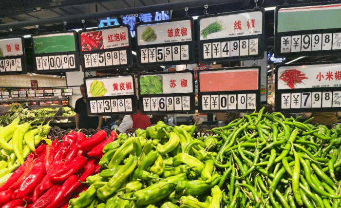 traia896203's tweet photo. Freshly sourced local veggies u0026 eggs restocked today! 50% off this week’s special pick—grab yours before they’re gone! https://t.co/f8Bc9qHdGm