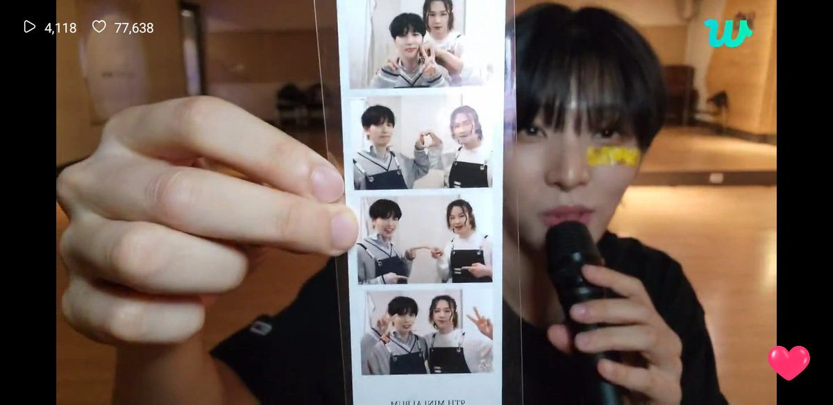 DoSeoh_726's tweet photo. He likes the photo 🤭

♡🐥🐿️♡ #도섷 #Leedo #Seoho https://t.co/8pkrPBhU9o
