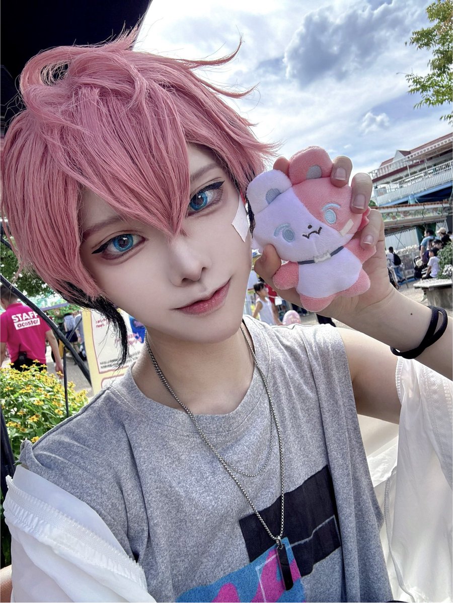 r84977_1's tweet photo. います！！ｴﾝｽ㌠🏖☀️♡

#アコスタひらパー https://t.co/I8U9bFn7Dr