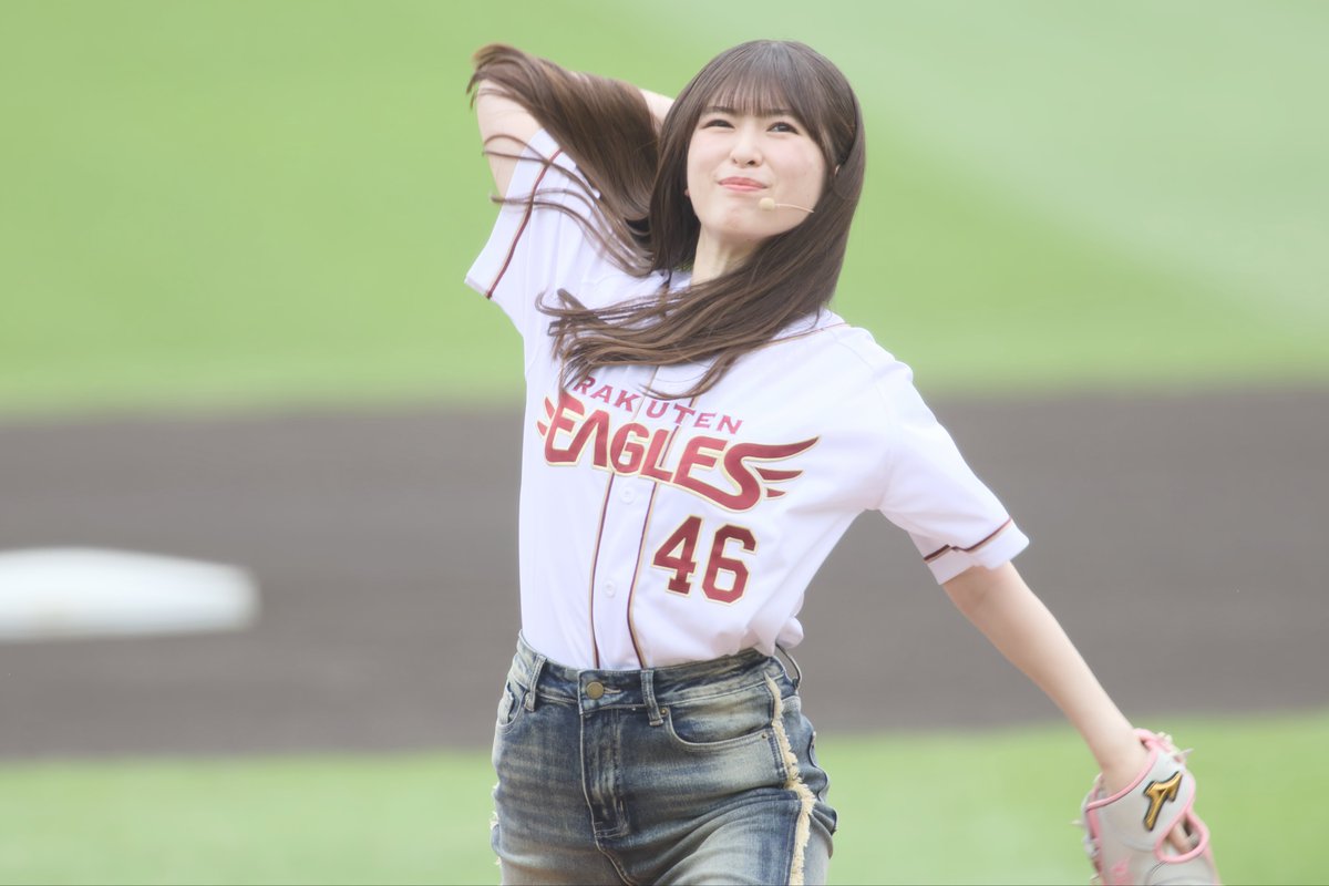 B7_ngz's tweet photo. 2026.09.19  楽天モバイル最強パーク宮城

あーや🍅セレモニアルピッチ⚾️
#小川彩
#乃木坂野球部
#乃木坂46 https://t.co/NaZhWHb3Qe