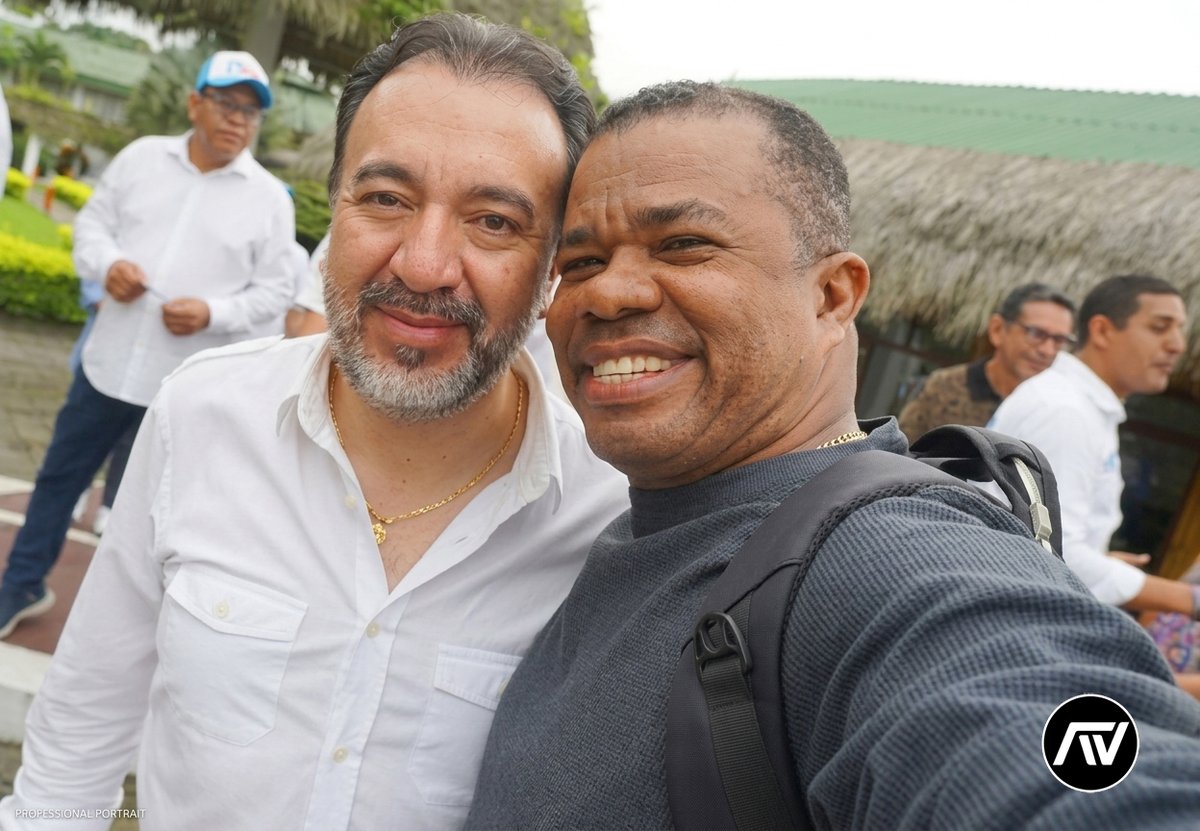 RowenaShautx's tweet photo. NOS UNE LA CONVICCIÓN DE DEFENDER LA DEMOCRACIA, LOS DERECHOS DEL PUEBLO Y CONSTRUIR UNA ALTERNATIVA PARA QUITO Y PICHINCHA. REAFIRMAMOS NUESTRO COMPROMISO CON LA ORGANIZACIÓN, LA PARTICIPACIÓN POPULAR Y LA JUSTICIA SOCIAL, CONVENCIDOS DE QUE SOLO https://t.co/ARMv9REO2S
