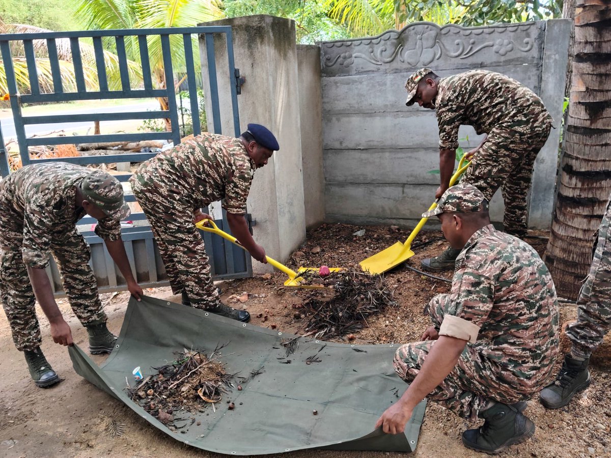 CiatCtr85137's tweet photo. Swachhata hi seva - 2026 activities organized in Sarvodayaold age home,Kalikiri  by CIATS Kalikiri,CRPF,Annamayya dist,AP.
#SHS2026
#SwachhataHiSeva2026 https://t.co/la1HnpPfbQ