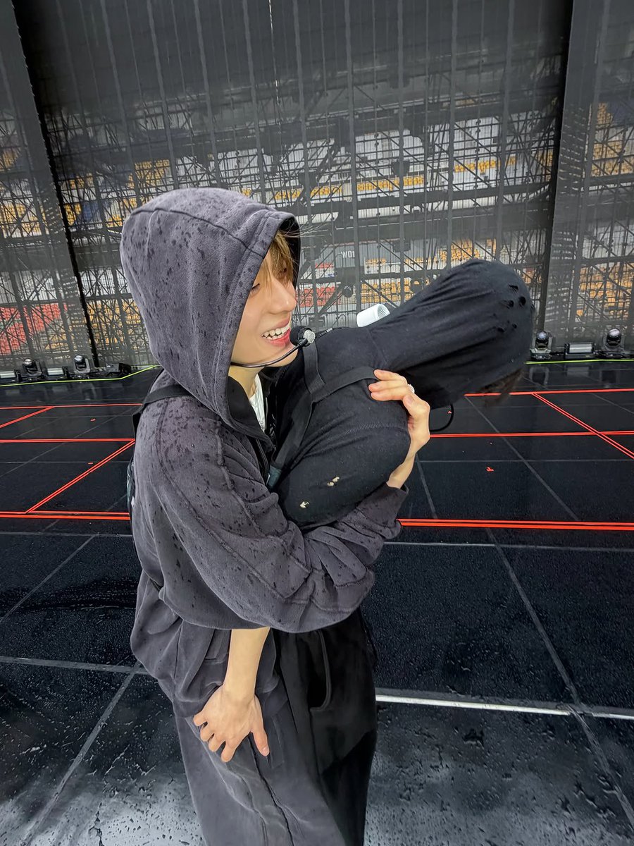sanghteon's tweet photo. sanghyeon and his arno hyung 😭🧡 https://t.co/JRDpOyovp5