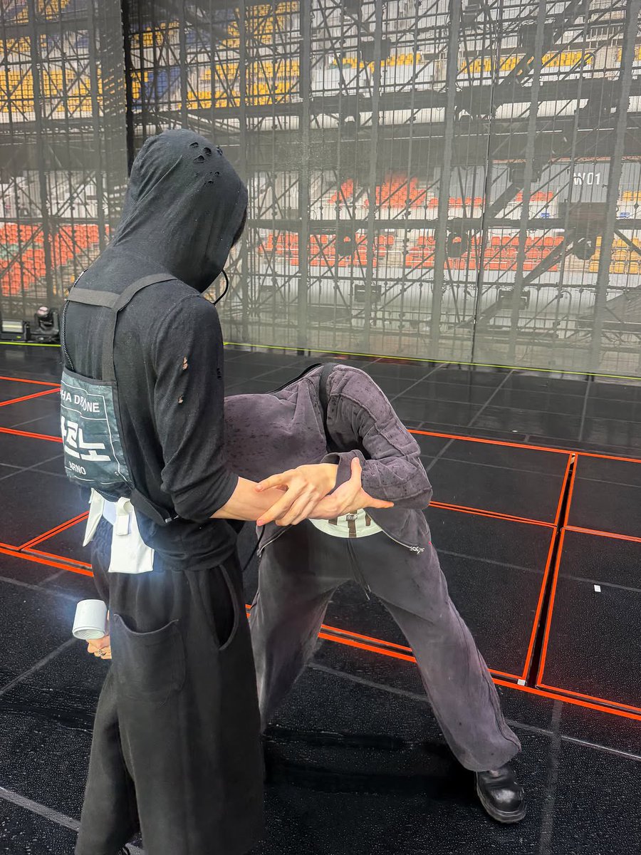 sanghteon's tweet photo. sanghyeon and his arno hyung 😭🧡 https://t.co/JRDpOyovp5