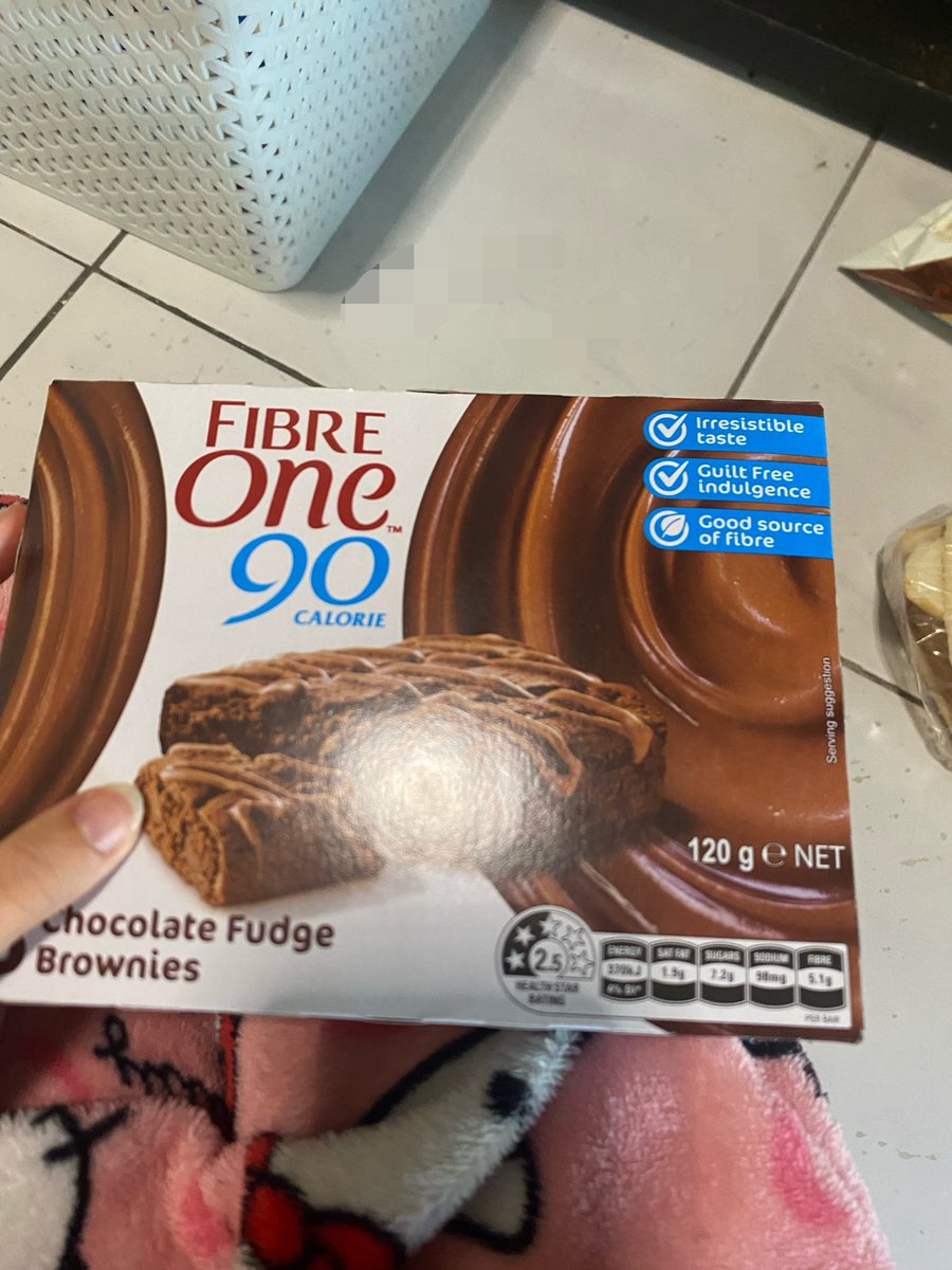toastliner's tweet photo. i didn’t even know these were in australia but my mom came home with them so yayyy https://t.co/KBoikOwTtI