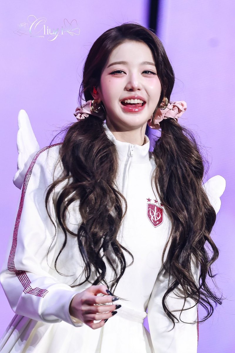 mya7ong's tweet photo. 천사 비키 🪽💕 https://t.co/HQh50OJurG
