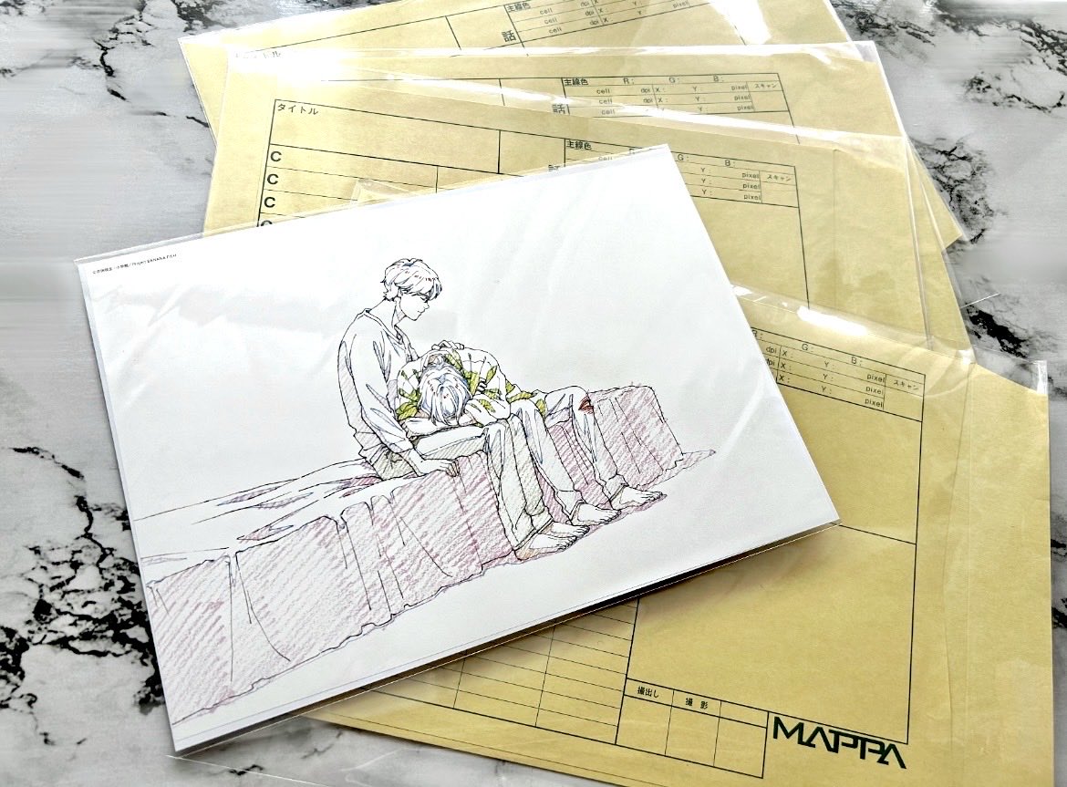 marco3395877's tweet photo. MAPPA EXPOで買ったグッズ🍌🐟
クリアファイルと複製原画は全種無事買えて、描き下ろしも欲しいの無事ゲットできた〜！嬉しい〜！
複製原画は基本袋のまま保管してるけど、どうしてもこの2人のシーンだけは飾りたくて迷わず2枚買いました。このまま完売なくバナナフィッシュ好きな人皆買えますように🙏 https://t.co/b19fLZlZk5