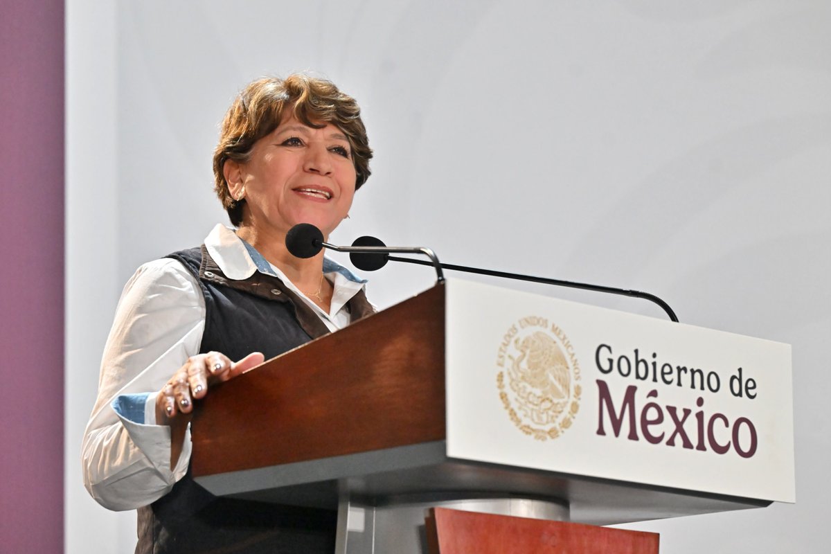 J_GeorgeZamora's tweet photo. La Presidenta @Claudiashein presentó en Toluca, ante miles de mexiquenses, su Segundo Informe de Gobierno, #HonestidadyResultados en el #EdoMex, acompañada por la Gobernadora @delfinagomeza.

Tuve la oportunidad de estar presente y escuchar los avances y proyectos que vienen (+) https://t.co/N2UkK78OSY