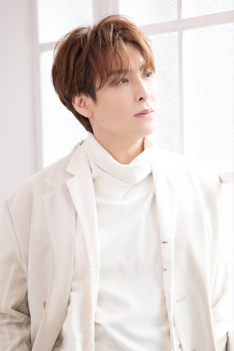 kaihonaoto_con's tweet photo. 海宝直人コンサート
Home My Home 2027

2027年1月29日（金）
開演18:30（開場17:30）
市川市文化会館 大ホール（千葉）

出演：海宝直人
スペシャルゲスト：昆夏美
コーラス：coming soon
音楽監督：森亮平

公演詳細
市川市文化会館公式サイト
https://t.co/Uyd2yl8iQF https://t.co/p7oTeiWXde