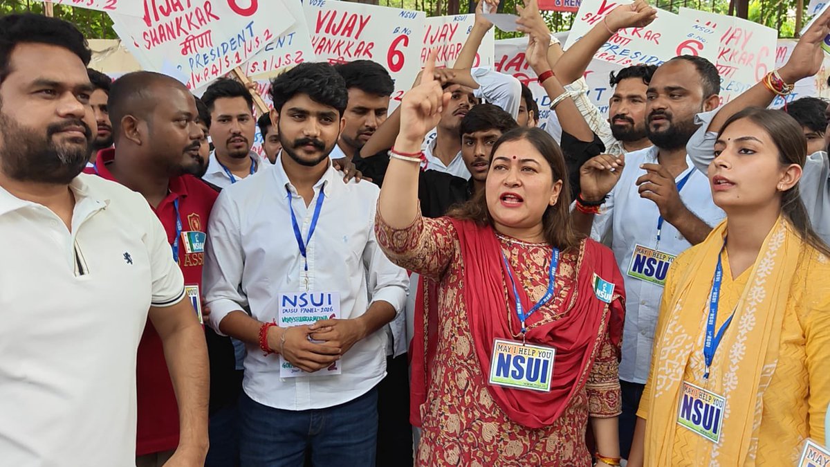 NayakRagini's tweet photo. क्यों पड़े हो चक्कर में ???
कोई नहीं है ‘टक्कर’ में !!!

आयी-आयी @nsui 🔥🔥🔥 https://t.co/q4GXh7qEpX