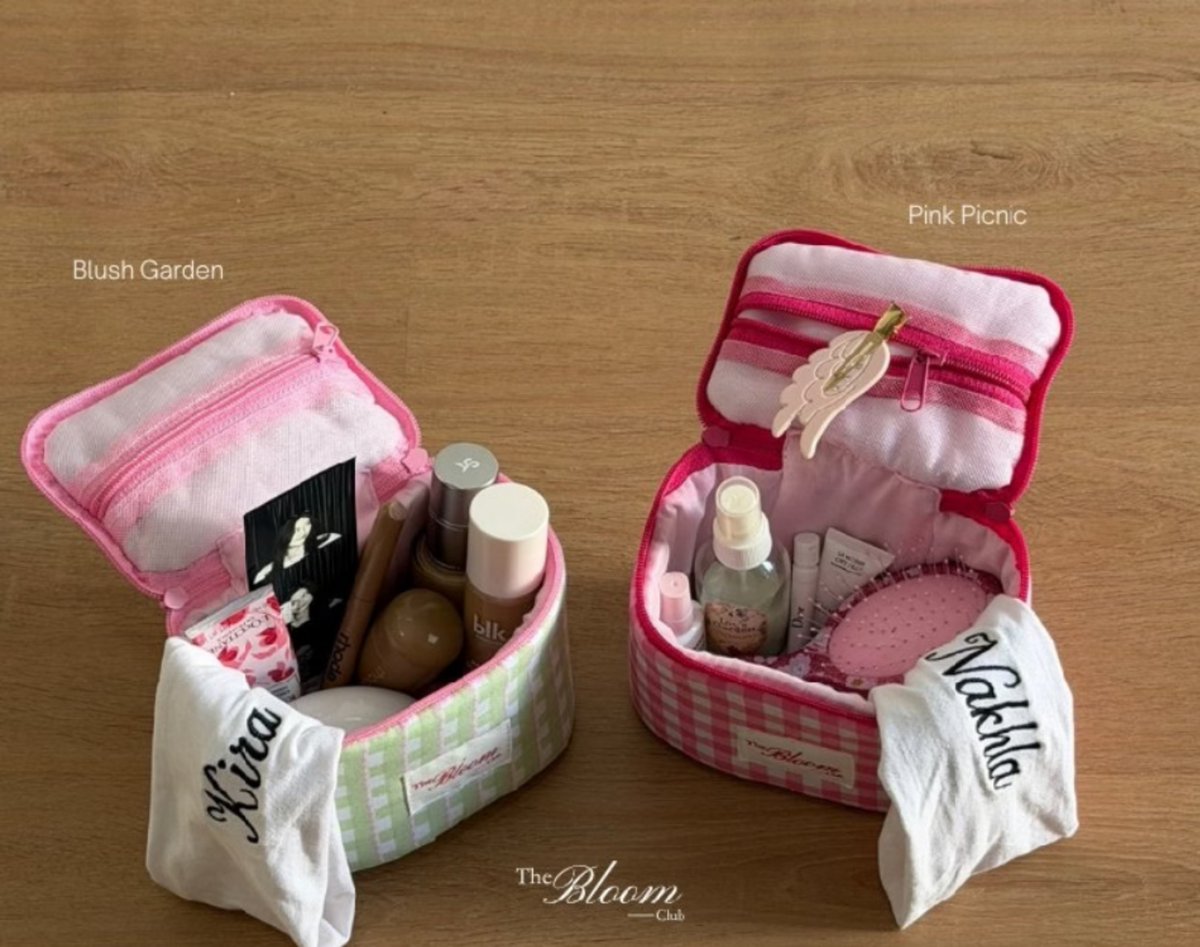 sealynaa's tweet photo. Pouch makeup polka TwT 🤍🩷
#affiliate #shopee
https://t.co/XtridVElbx https://t.co/HLVScqX6Zt