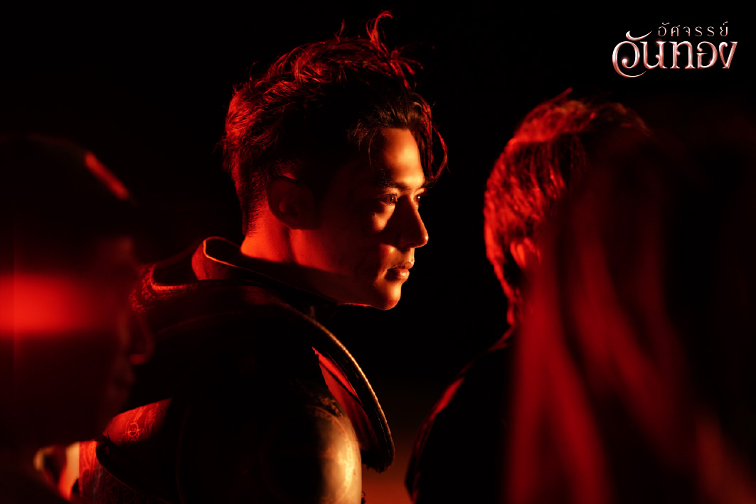 WeLoveSF's tweet photo. ย้อนชมภาพเบื้องหลังกองถ่ายจาก 
#อัศจรรย์วันทอง #InTheNameOfLove 
กับความทุ่มเทของนักแสดง
และบรรยากาศความสนุกสนานตั้งแต่เดย์วัน

วันนี้ ที่ #SFcinema 🍿❤

เช็กรอบ ซื้อตั๋ว : https://t.co/Hj23WVNMQZ
หรือที่แอป SF Cinema : https://t.co/HyAwPEihJX

| ข้อมูลจาก Black Dragon Entertainment

#InkWaruntorn #mark_prin #GulfKanawut
#SFgenCinema 
#ดูหนังที่SF