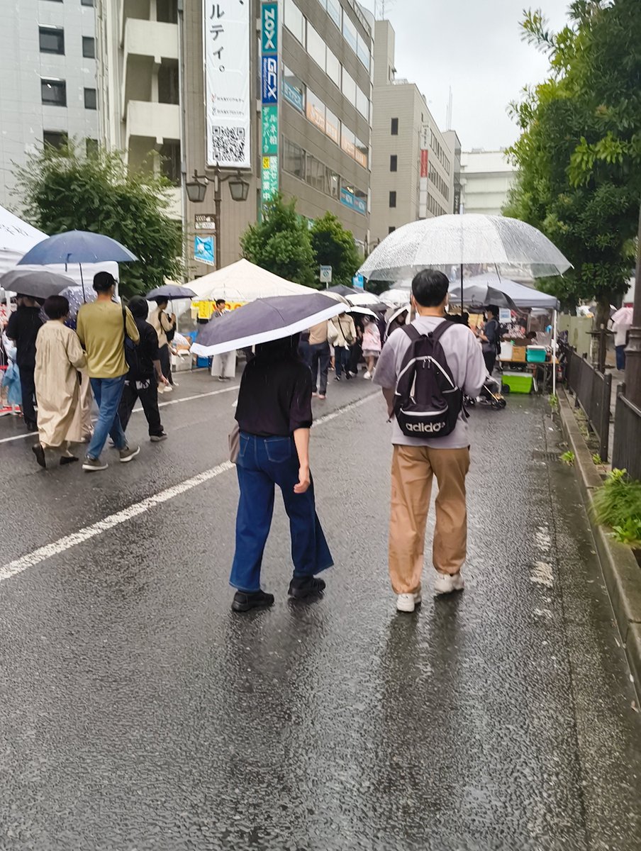 Bugs_Twitch's tweet photo. 土砂降り祭り https://t.co/xUygXvMTMT