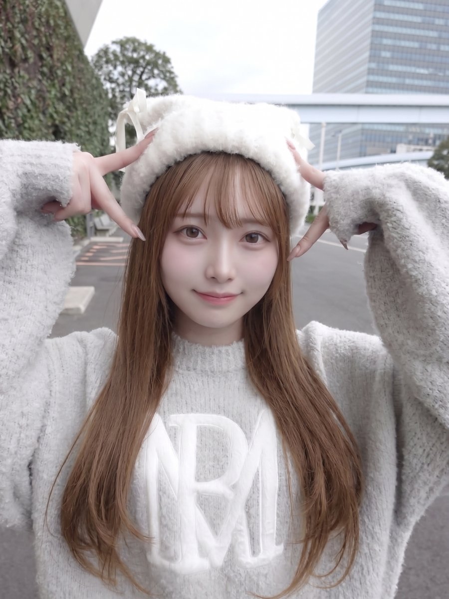 Ivunvs's tweet photo. このビジュが△▽デビューしてるの感謝した方がいいよ？ https://t.co/diypB7s4ji