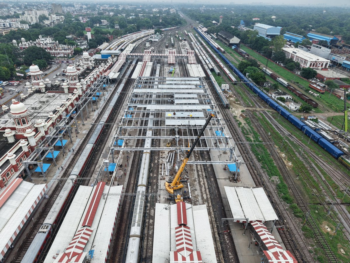 rlda_india's tweet photo. LUCKNOW RAILWAY STATION TRANSFORMATION GATHERS MOMENTUM ЁЯЪЙ
The redevelopment of Lucknow Railway Station is progressing at a rapid pace, with major structural works underway.
#RLDA #LucknowRailwayStation https://t.co/UvrcrWiGMa