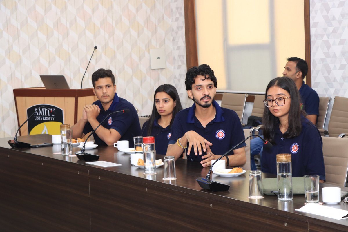AmityNss's tweet photo. The NSS Advisory Committee Meeting was counucted at @AmityJaipur chaired by Prof. Amit Jain, VC, Amity Jaipur. he meeting reviewed the previous year’s activities and deliberated on the NSS Annual Activity Calendar 2026–27. https://t.co/Xgr6WXIHqU