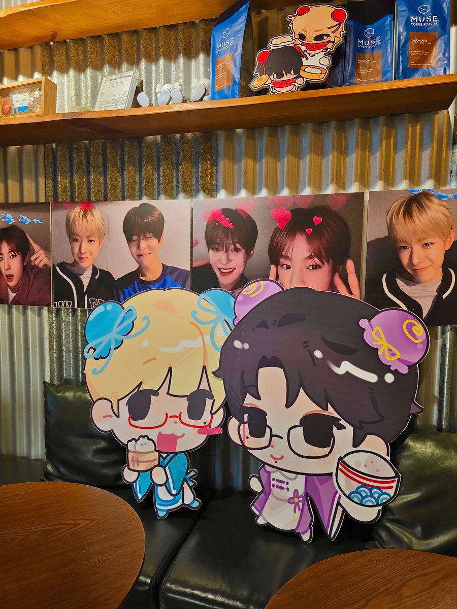 entertosiyu's tweet photo. BRING ME THERE I WANNA BE THERE SO BAD PLS https://t.co/lipQAtFVe1