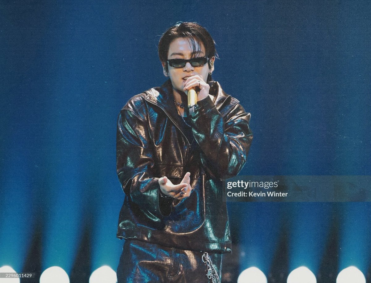loveforku's tweet photo. Born to be a star https://t.co/WrfB9dRqZb