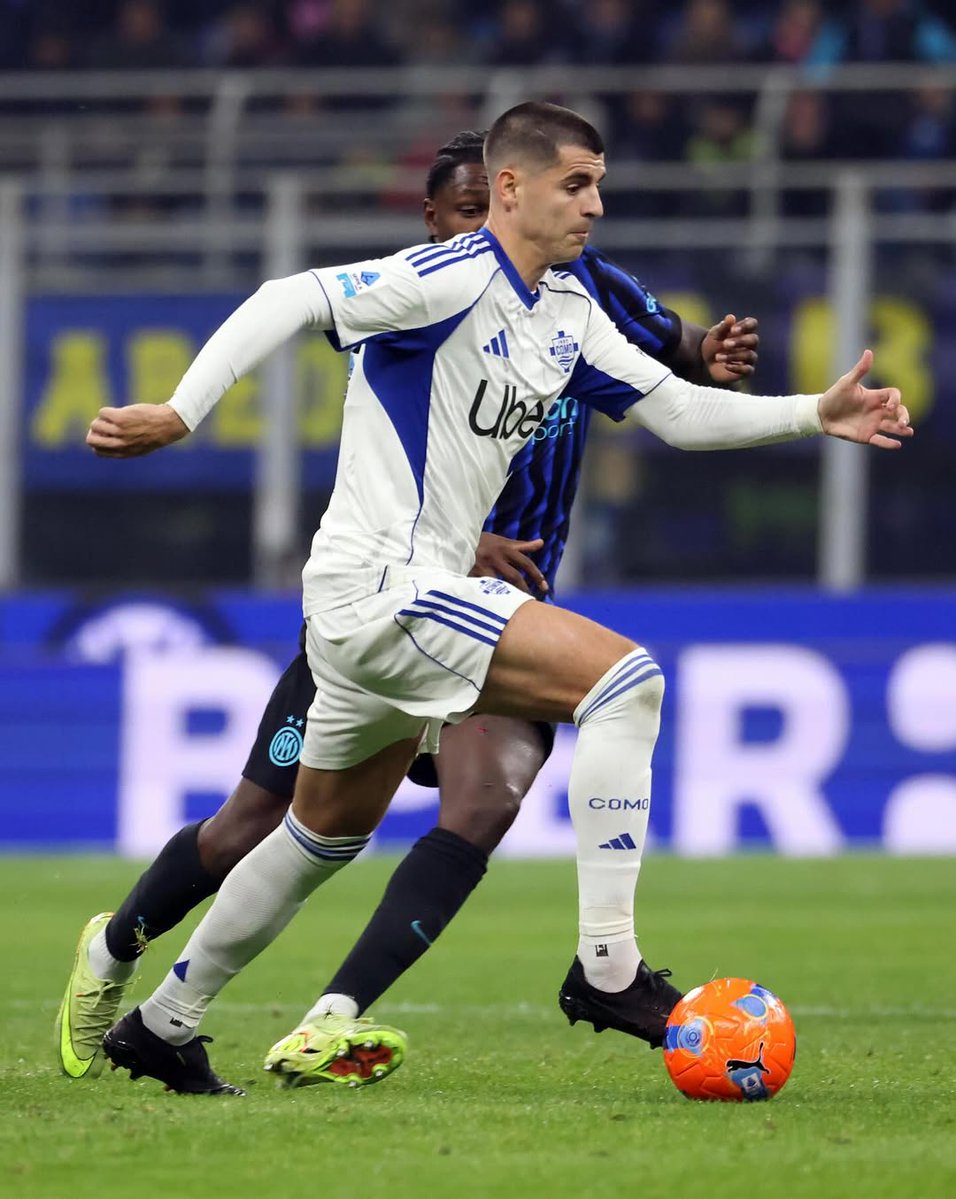 ismail_a_96's tweet photo. Quando, pur dando tutto, i traguardi sembrano lontani, la frustrazione si fa sentire, ancor di più con questo infortunio. Ma trovo motivo di gratitudine nei compagni, nel club e in una tifoseria meravigliosa che sento già mia. Sono orgoglioso di indo... https://t.co/eX74QMhsbN