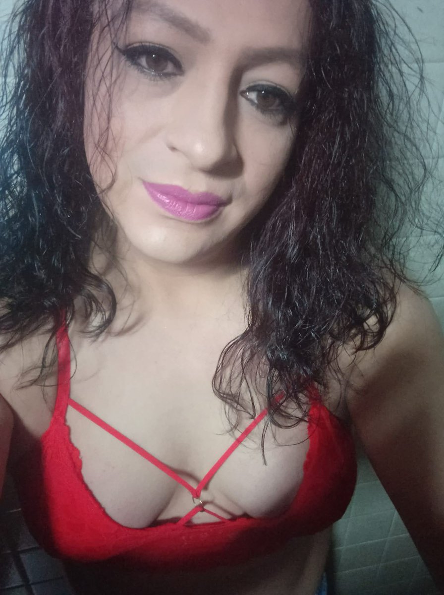 Veronica194537's tweet photo. Hola bonita noche🌬🌬🌬🌬🧊🧊 https://t.co/l9pb0qWqSM