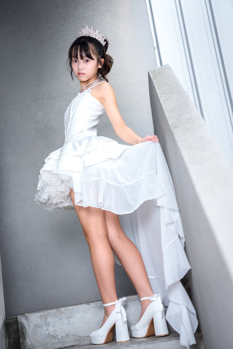 urraco1974's tweet photo. ここ様の美脚にアセンションしてしまいました🤍👼

2026.9.5.
GALAXY BOX
渚ここな生誕公演

#渚ここな(JS6)
#天神娘 
@m_kokona_0909 https://t.co/C5mpy1cfXb