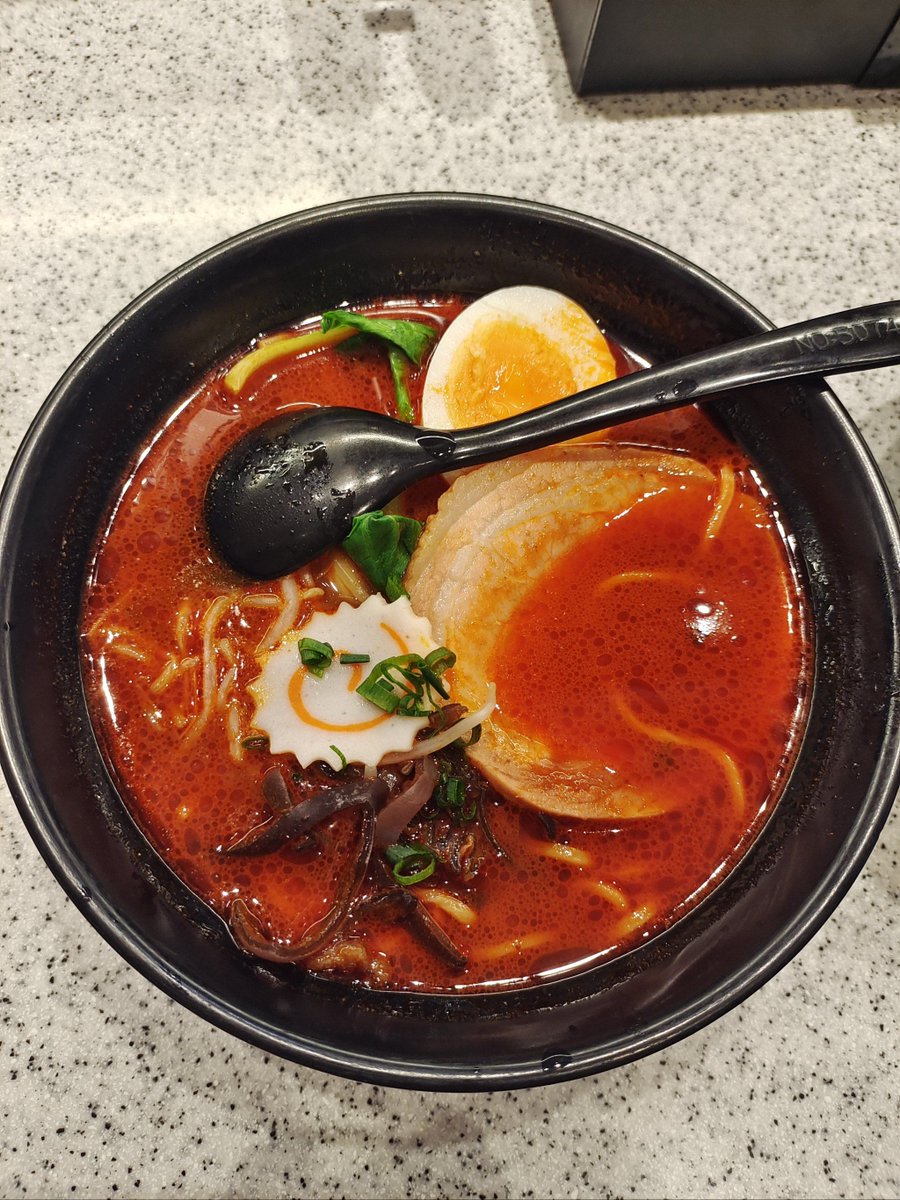 airif324688's tweet photo. Just found the coziest hole-in-the-wall ramen spot in the city! The tonkotsu broth is rich, the noodles are springy, and that soft-boiled egg has the perfect runny yolk. 10/10 will be back next week! https://t.co/1ISZrUHKfN