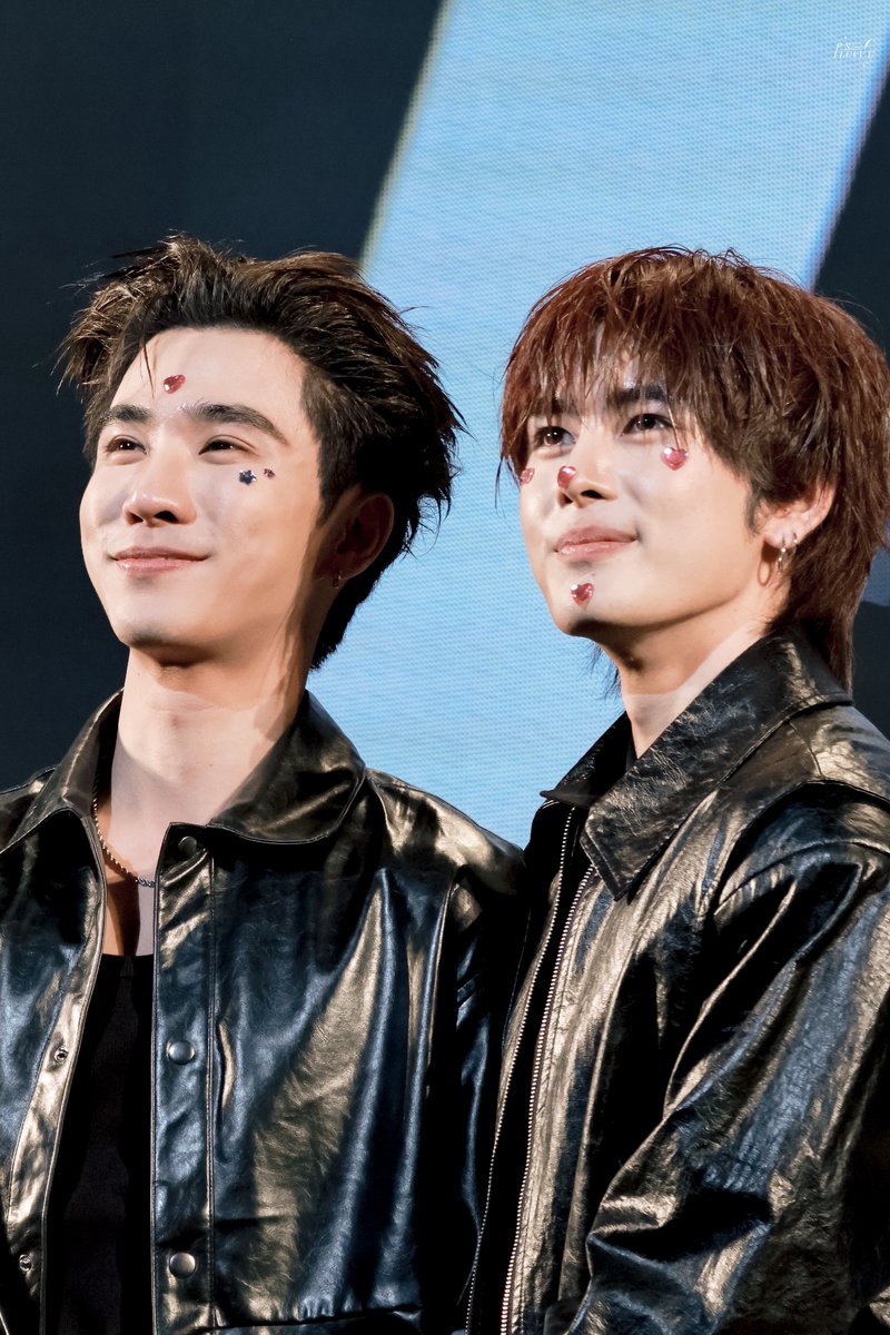 psiluvvu's tweet photo. 260919 :

มีคนโดนทำโทษ น่าย้ากกก

PERTHSANTA NIHON ICHINICHI 

#PerthSantaXFanday33inOSAKA https://t.co/erLggz3Wyv