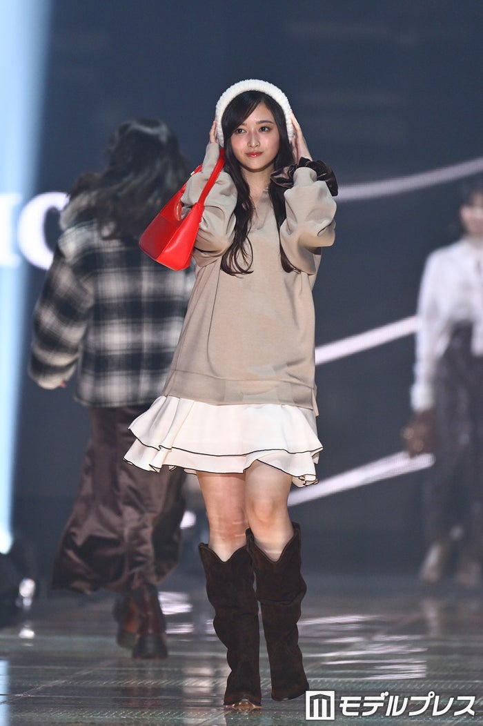 modelpress's tweet photo. 【❤️TGC 2026 A/W❤️】

乃木坂46井上和、ミニスカ着こなす 
ニット帽で冬らしさプラス
https://t.co/6HduwIMDNA

#マイナビTGC #TGC https://t.co/rR1BnbqGQS