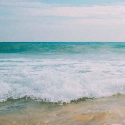 Ghilmarsg's tweet photo. 🎉 🧳 💦 💎 The sway of sways in sways, rocks rocking rolls in rocky sways. https://t.co/qADFnj1P0C