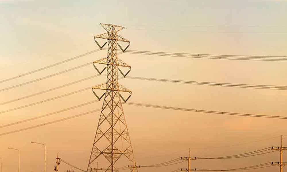 KeralaBisNews's tweet photo. IEX power prices hit the ₹20/unit ceiling as strong demand and tight supply put pressure on India’s electricity market.

https://t.co/jdsYfz3YEc

#KBN #BusinessKerala #KeralaBusiness #IEX #PowerPrices #Energy #India https://t.co/05zzDcMWB0