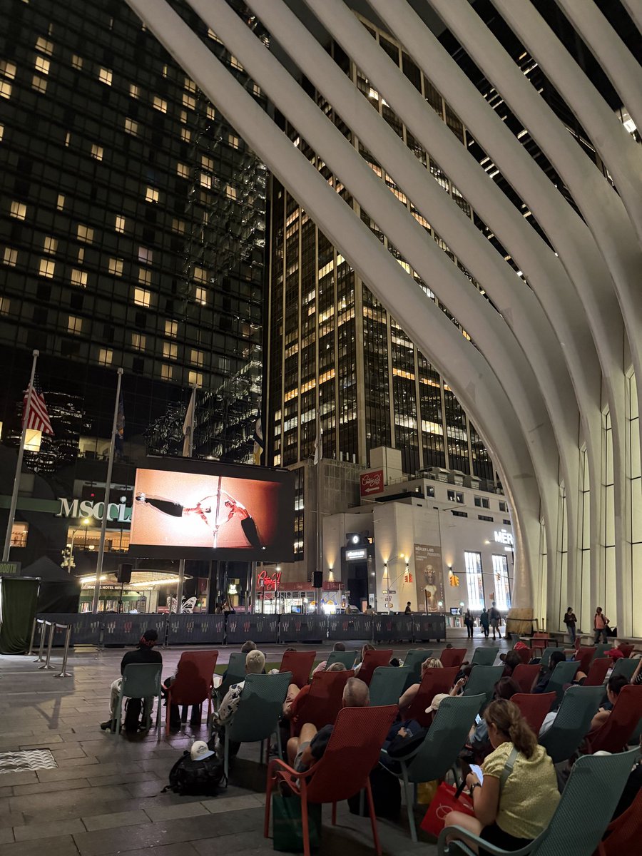 operat0rnyc's tweet photo. If the WTC staff screen the Joker, NYC further solidifies itself as the best city in the world https://t.co/7WjL6DpqLs