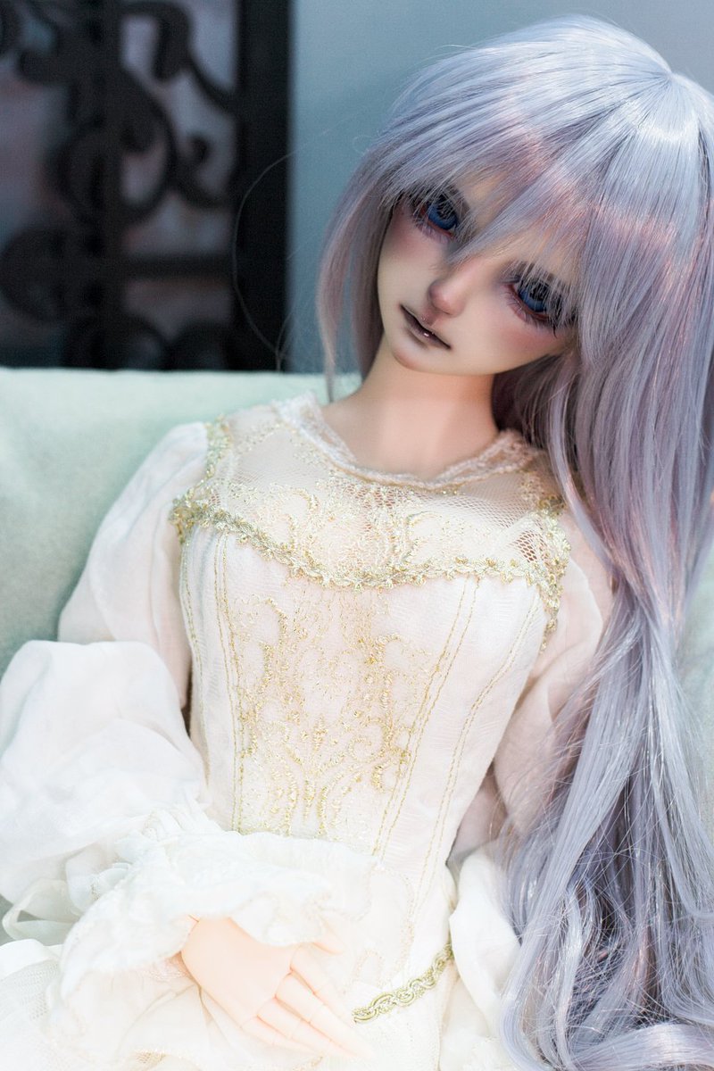 yuuki_shade's tweet photo. 今回はロンゲ女の子ボディが9Sヘッドの玖狼（性別固定予定はない）
#優希メイク https://t.co/itdL6rDQg5