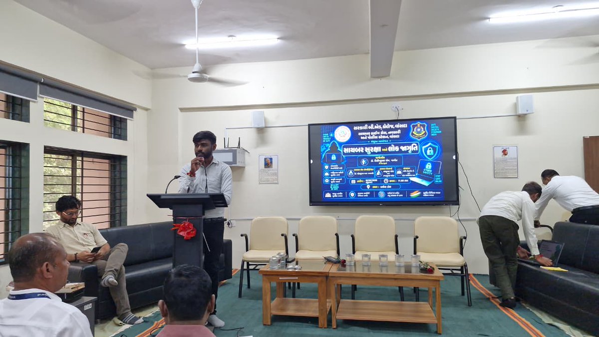 gbedvansda's tweet photo. 🛡️ Cyber Security &amp; Public Awareness
Government B.Ed. College, Vansda, in collaboration with the Cyber Crime Cell, Navsari, and Vansda Police Station, organised a Cyber Security &amp; Public Awareness on 18 September 2026. A total of 121 trainees and staff members participated. https://t.co/TmMq0VshQW