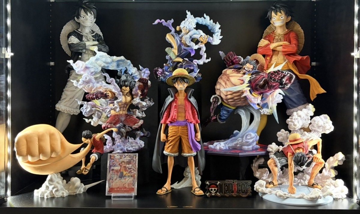 pg_kajikun's tweet photo. ルフィディスプレイ更新‼️

バンプレルフィのセンター適正の高さえぐいですね〜

最高👊

#フィギュア
#ONEPIECE https://t.co/J8vQLBMAaS