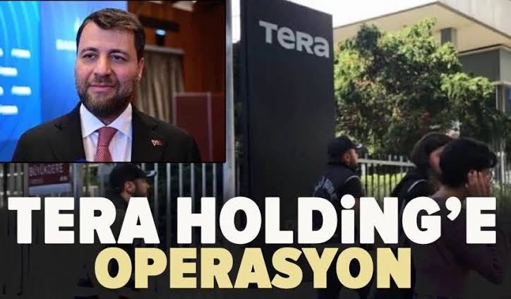 kemalozercom's tweet photo. 515 bin kişinin 830 milyar lirası yani 40 tır dolusu parasını buharlaştıran en “büyük finans dolandırıcısı” olarak nitelenen Tera Yatırımın yön. kur. başkanı Emre Tezmen ve suç ortaklarının mal varlıklarına neden el konmadığı gibi tutuklanmamış bile…

Şanataycı olduğu iddia edilen Tezmen dün başkanlıktan ayrılmış…

Ne güzel

Güzel böyle olmalı!

40 tır para çarpanlar değil Baklava çalan çocuk tutuklanmalı
