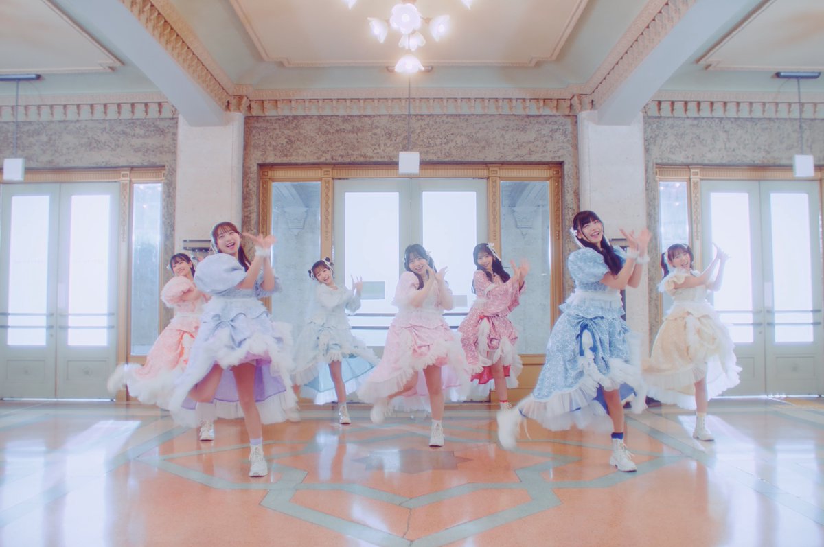 SWEET_STEADY's tweet photo. 🎖️【100万回再生突破】🎖️
　　💓Thank you💓

#SWEETSTEADY 💐
Music Video
    ☝️『なんてねっ！』☝️

YouTube再生回数が【100万回】突破⭐️

▼MVみる👀✨
https://t.co/DhcJM8iYl4

たくさんありがとうございます💕

💙奥田彩友　🩷栗田なつか
🩵音井結衣　❤️白石まゆみ
💜塩川莉世　🧡庄司なぎさ
💛山内咲奈　

これからもすいすてだけ見ててほしい！
なんてねっ😛

＃なんてねっ！
＃すいすて