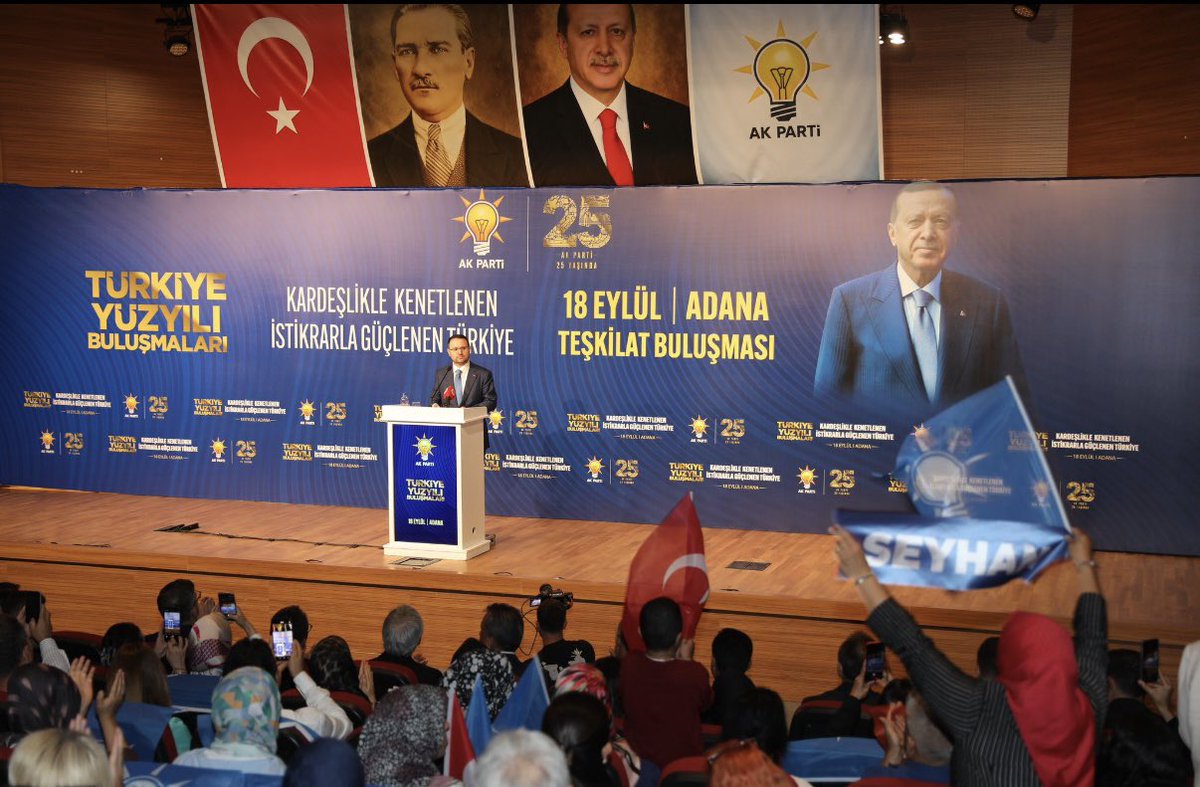 SultanKssp's tweet photo. Türkiye Yüzyılı Buluşmaları kapsamında gerçekleştirilen Adana Teşkilat Buluşması’ndan…

@omerrcelik @avmustafaozkan https://t.co/Ek6VztbtD6