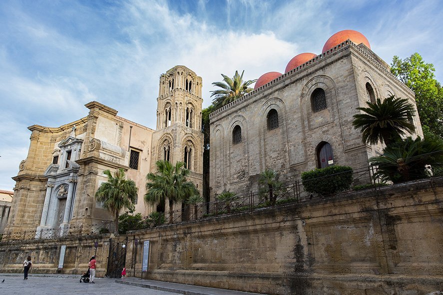 Giuditta1228's tweet photo. New Article ๐๏ธ
THE MUSLIM SICILY - CHRONICLE OF A SLOW MEDIEVAL CONQUEST ๐
https://t.co/VHZQekgvZ3โฆ
#muslimsicily #Egypt #USA #UK #UAE #history #blog #blogger #SaudiArabia #blogging #medievalhistory #arabic #sicily #Islam #viral #article #news #Holyland #middleages #Oxford https://t.co/JDd52G8YT2