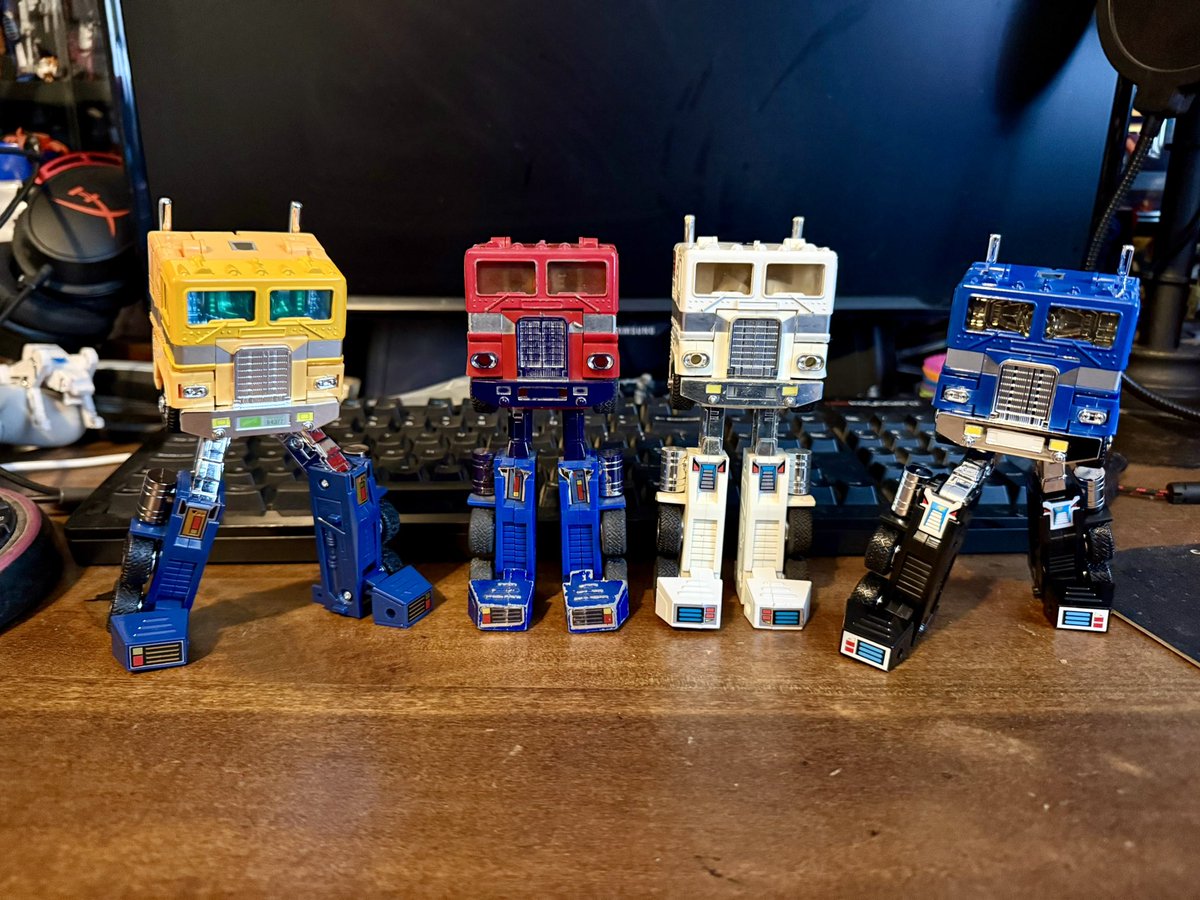Hired_Sword's tweet photo. @botpixx All of them! https://t.co/68K9RKZXmR