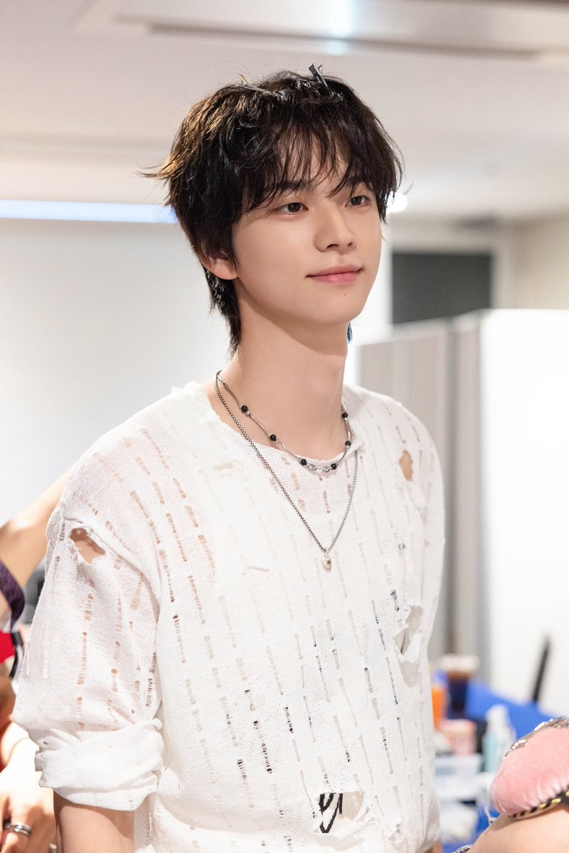 TWS_INTL's tweet photo. [PHOTO] 260919

TWS 'courtesy of SUMMER SONIC 2026' Photo Sketch — #SHINYU (1/2)

🖇 https://t.co/7P2nIlIovR

#신유 #TWS #투어스 #247WithUs @TWS_PLEDIS https://t.co/MDdlXFOSY0