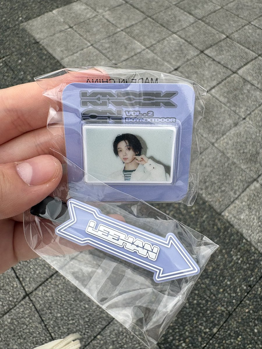 tkmeloO6's tweet photo. BOYNEXTDOOR ボネクド ボイネク 交換 買取 カプセルトイ

譲 : イハン ピン
       ジェヒョン マグネット
　  
求 : 同種ソンホ

本日(9/19) 会場にて手渡し

その他も検討しますのでお気軽にお声掛けください🐰 https://t.co/kfC8Sm9uJp