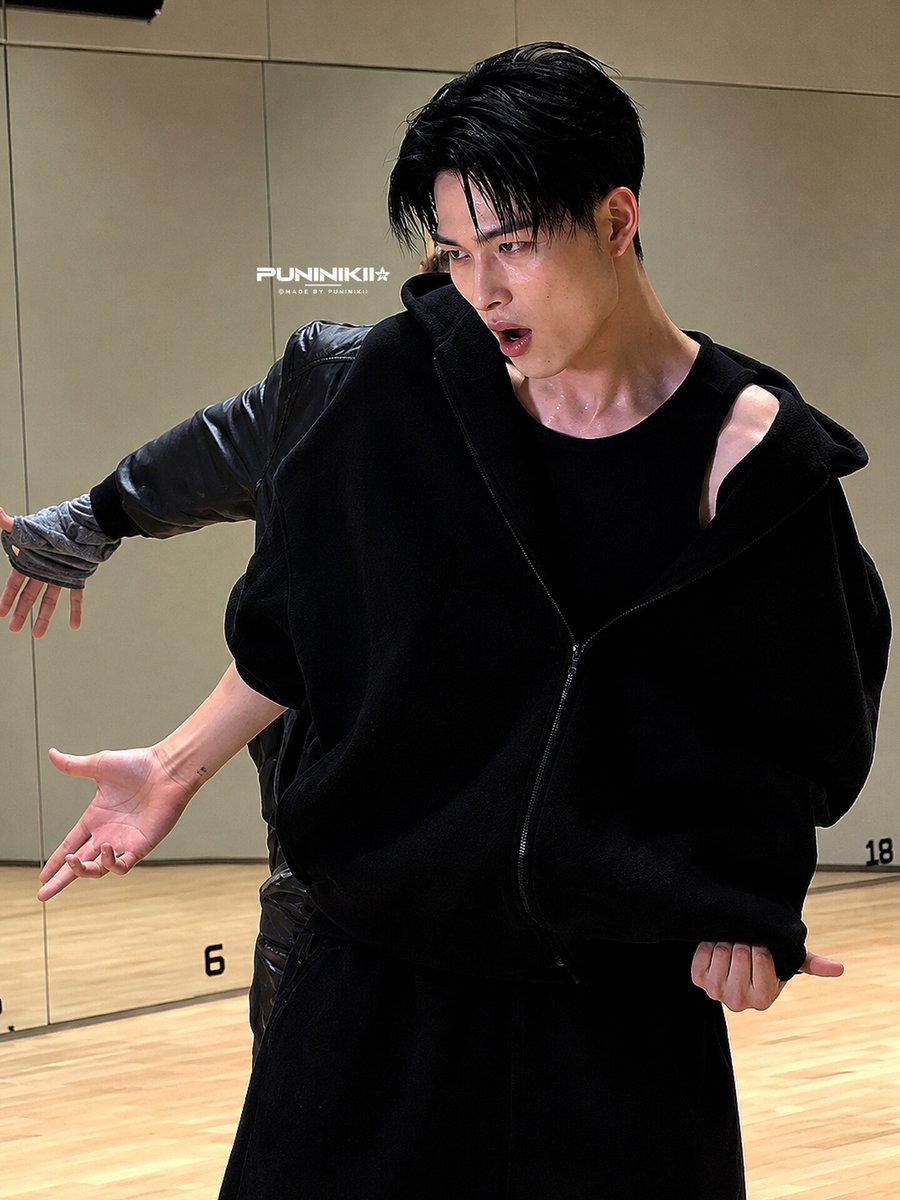 PUNINIKII's tweet photo. 260918𑁍
#NI_KI #니키 #ニキ #西村力 #ENHYPEN #엔하이픈 https://t.co/GITltEcpkj