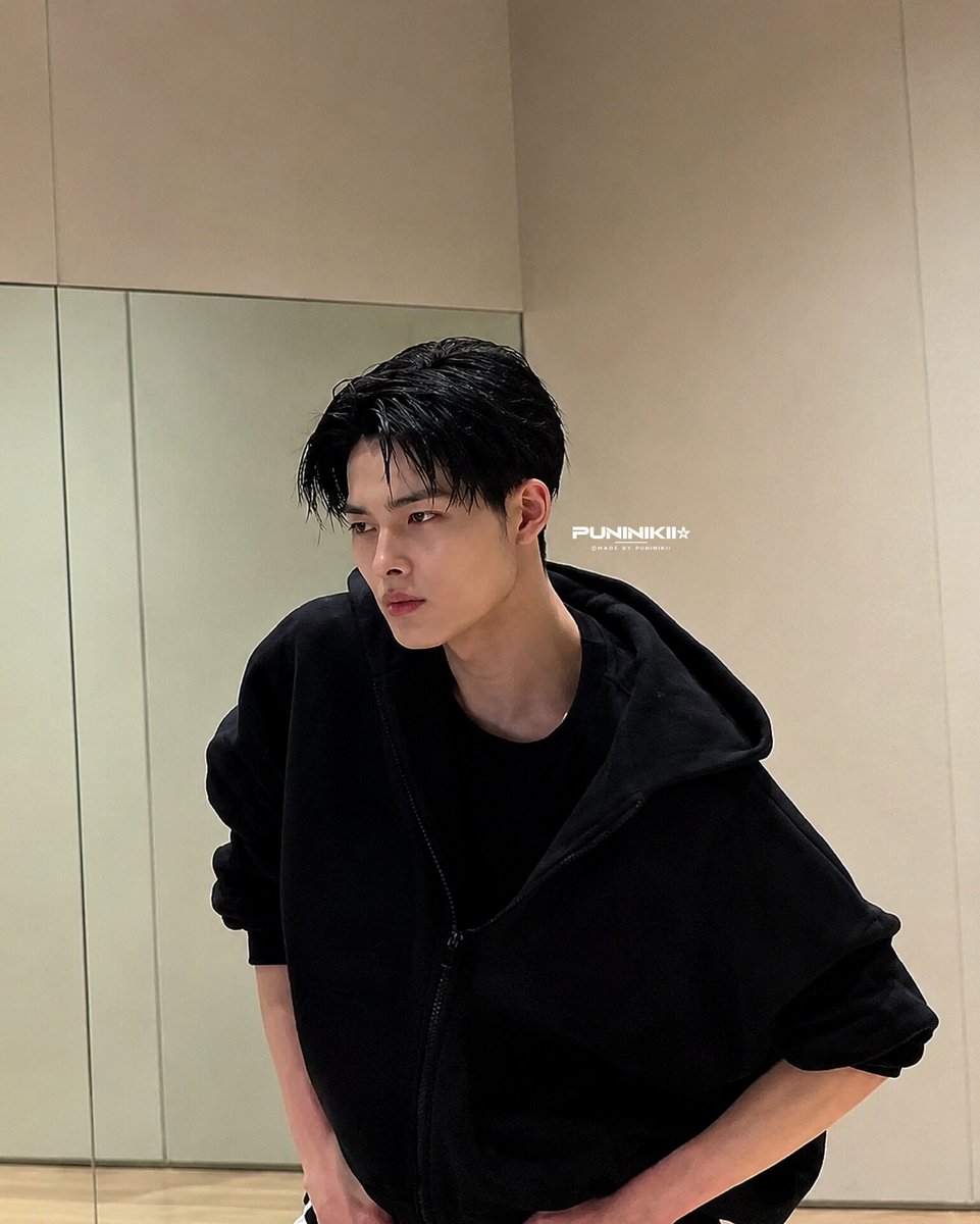 PUNINIKII's tweet photo. 260918𑁍
#NI_KI #니키 #ニキ #西村力 #ENHYPEN #엔하이픈 https://t.co/GITltEcpkj