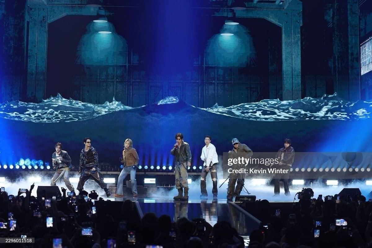 btschartsxdaily's tweet photo. [INFO] #BTS performance at the iHeartRadio Music Festival 2026!

#BTSxIHeartRadio
#BTSonIHeartRadioMusicFestival https://t.co/rerZwrjfRb