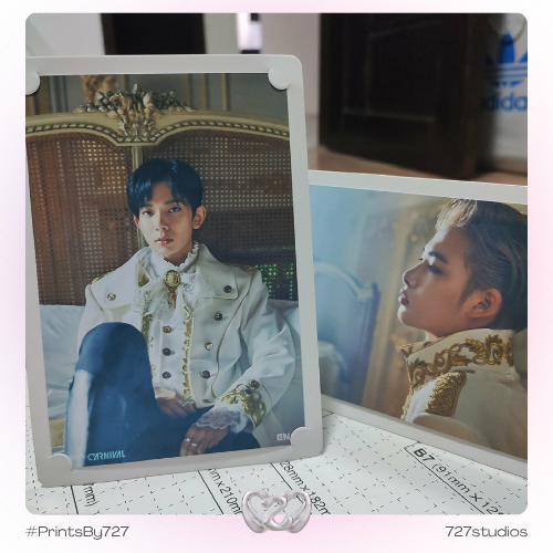 _727studios's tweet photo. [#727prints]  
Custom postcards with photo stands! Great for freebies or for display!  
🌸 Quality Prints 
🌸 Affordable Prints 
🌸 Can print any photo! 
🌸 Matte or Glossy Print  

Interested? Send us a message! https://t.co/8B5byqmVXd