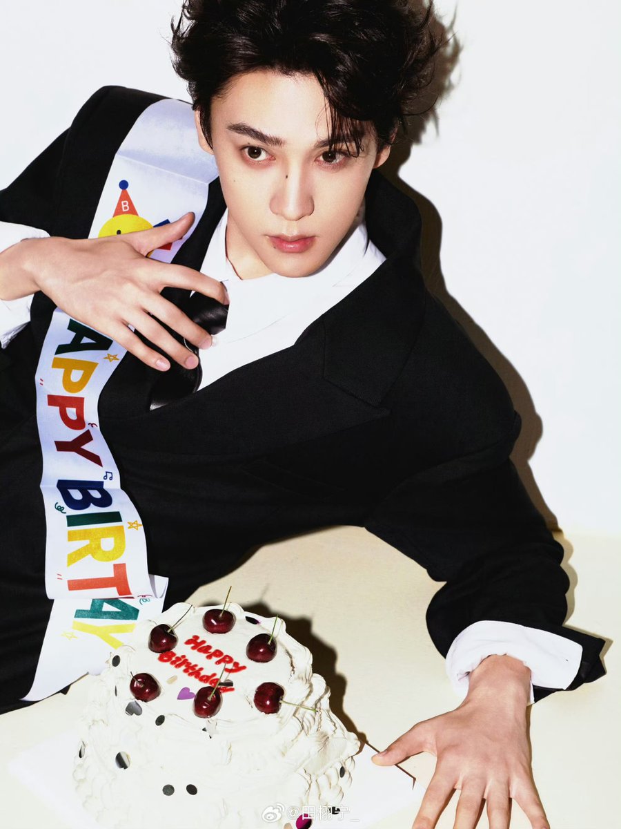 hanninnn10's tweet photo. TianXuning Webio Update
🎂
https://t.co/0cfKjz5aBs
TIAN XUNING 29TH BIRTHDAY
#HappyXuningDay #TianXuning #TianXuningFirstPhysicalMiniAlbumX https://t.co/pIVpAEDwLj