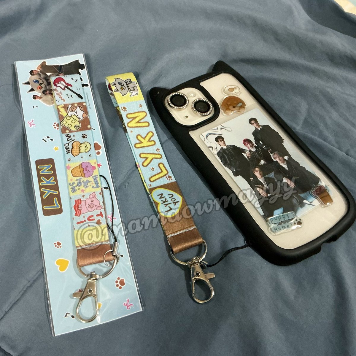 mamaowmayyy's tweet photo. giveaway  🎀🐺
for #LYKNReflexionConcert 
✦ สายคล้องมือถือ 
Handstrap  14cm  (12ชิ้น)
🗓️ 24Oct 2026
📍 IMPACT Arena

ออกแบบกอวเองครั้งแรกไม่รู้ทุกคนจะชอบมั้ย
ตั้งใจวาดเลยน้าาแต่ทำมาแค่ไม่กี่อันฝากเนื้อฝากตัวด้วยน้าา เจอกัน24✌🏼😋
Handstrap @happiness_stuff 
#รีวิวแฮปพิเนส https://t.co/vvz4rYGYM2