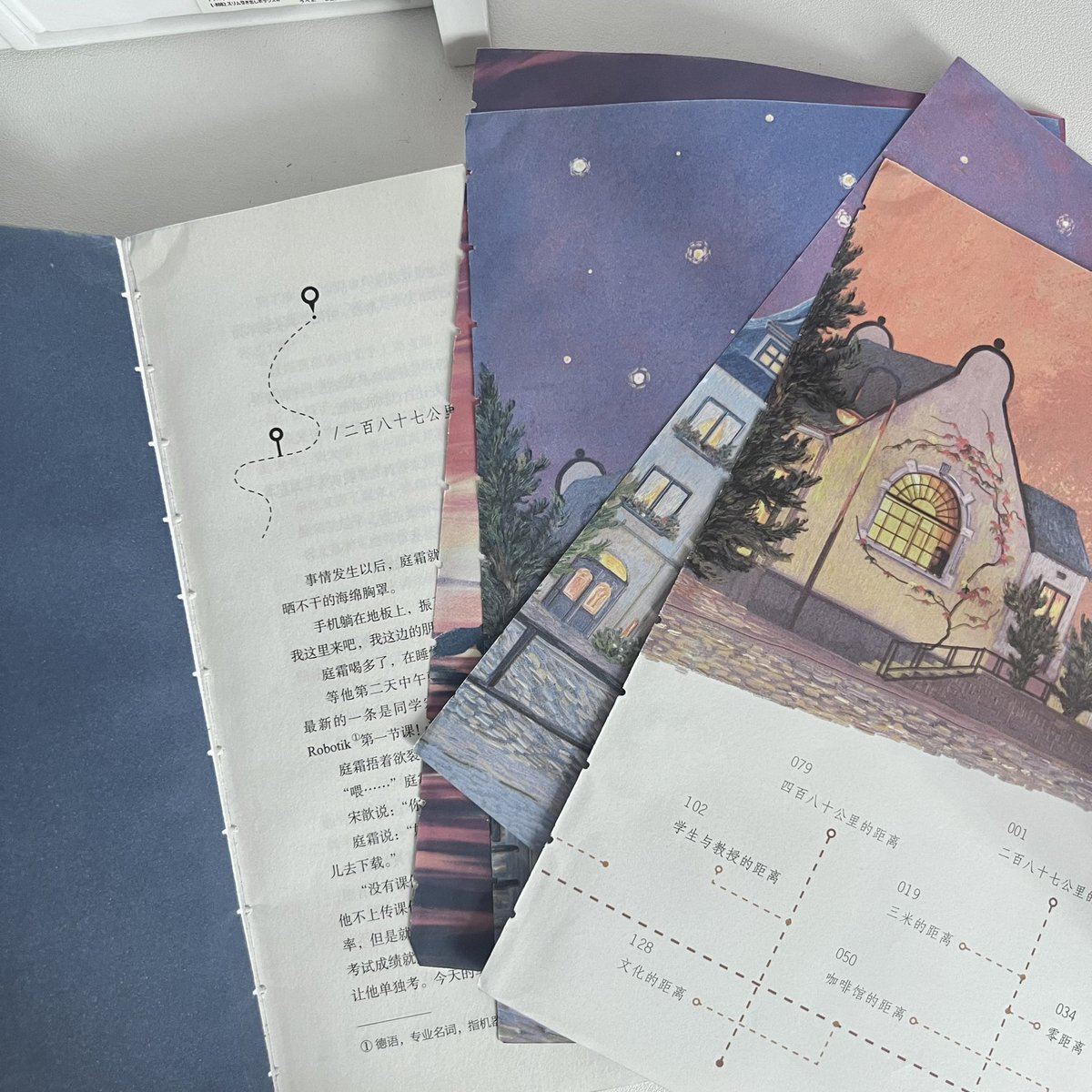 Xudttk's tweet photo. 我的運氣貌似很差。期待很久的書到手之後發現掉頁四張。賣家說賠我四塊錢。。 https://t.co/ZqFPEpkSTk