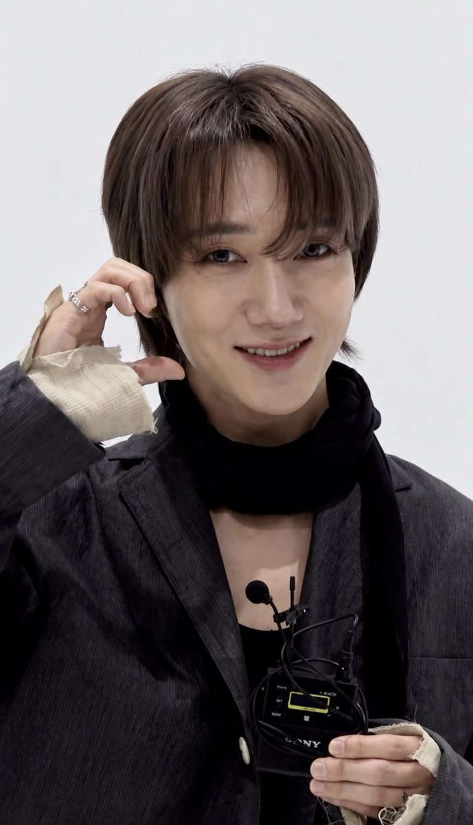 yes___hn's tweet photo. 秋って本当サイコーって感じの髪色(？？？)

#예성 #YESUNG #イェソン #艺声
#슈퍼주니어 #SUPERJUNIOR
#ABOUT_THE_THINGS_WE_CALLED_ORDINARY https://t.co/auOb7xCgsl