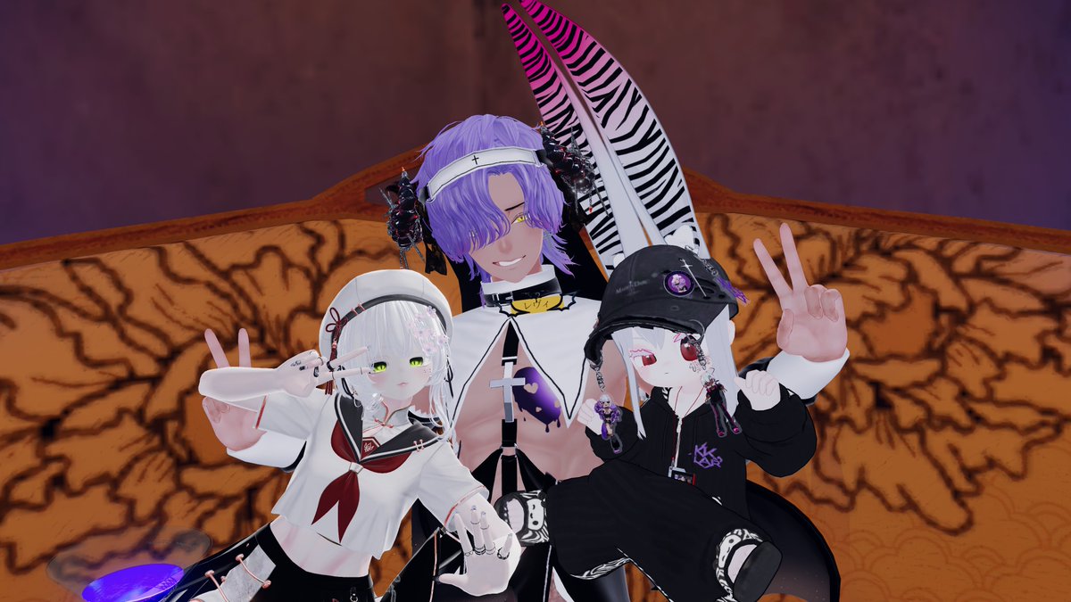 gzteBxs2WOyPcEC's tweet photo. #VRC_Lustroir
オーナーのLoveちゃんに誘われて初めて行ってきました〜
Mｒ.ゴールデンウィークにも会えたしめっちゃ良かったしアフターでもキャストさんから話しかけてくれてめっちゃ嬉しかった！案外初心者向け...かも？ https://t.co/pL0uIBZsAW